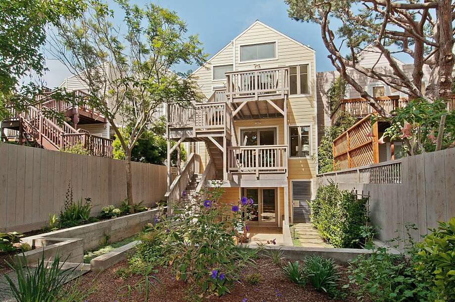 Eureka Valley condo has two levels, period details SFGate