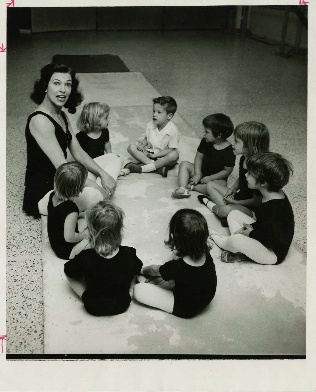 Patsy Swayze teaches a class of young students in 1966.