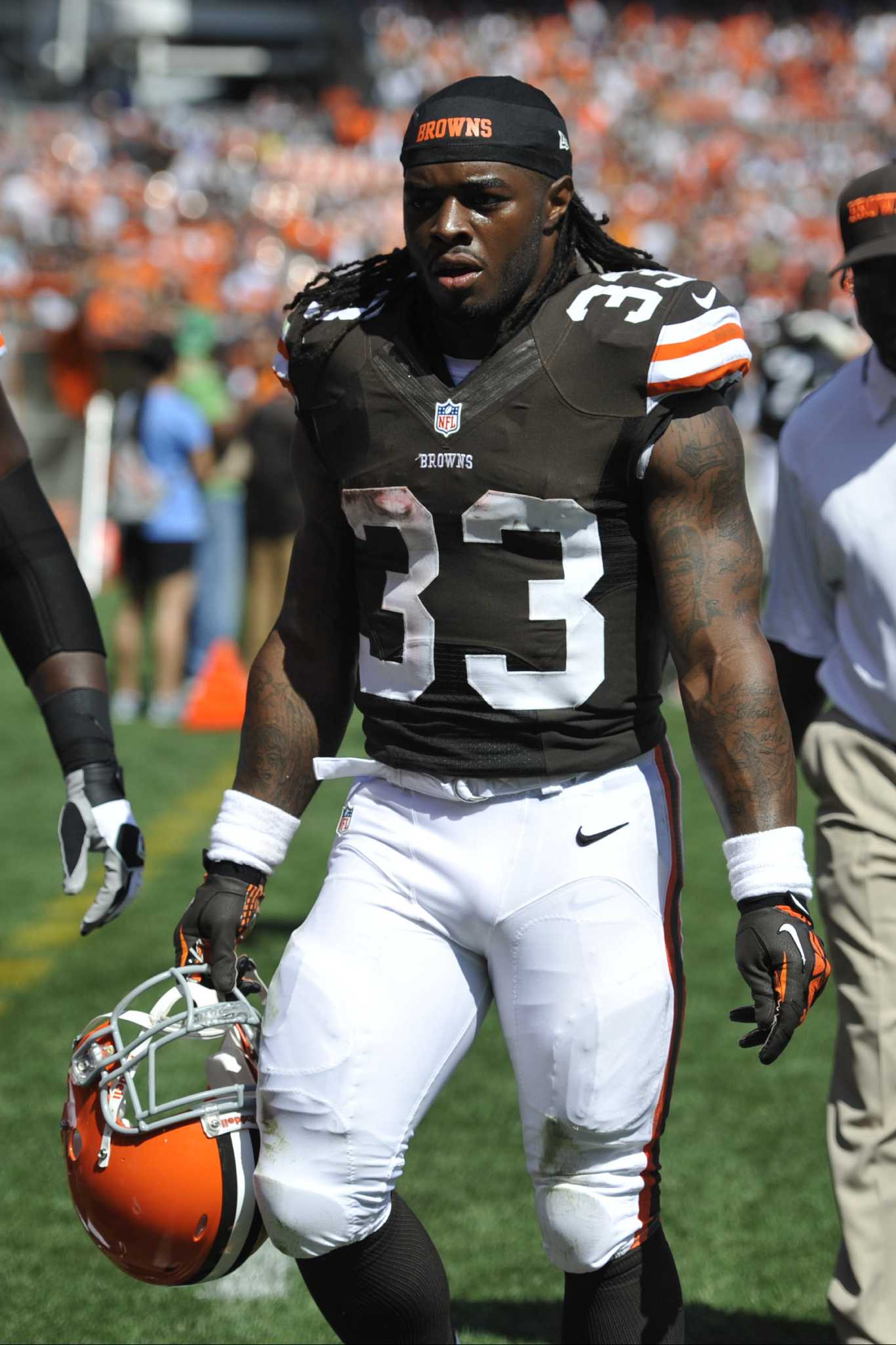 Trent Richardson signs 4-year contract with Cleveland Browns, 4 years,  $20.5 million, $13.3 million signing bonus 