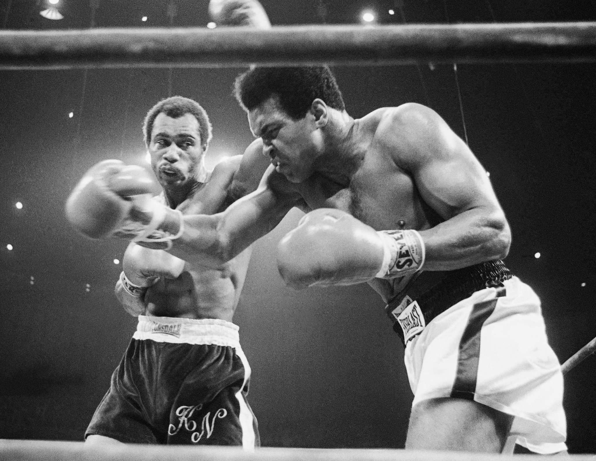 Ex-heavyweight champ Norton dies at 70