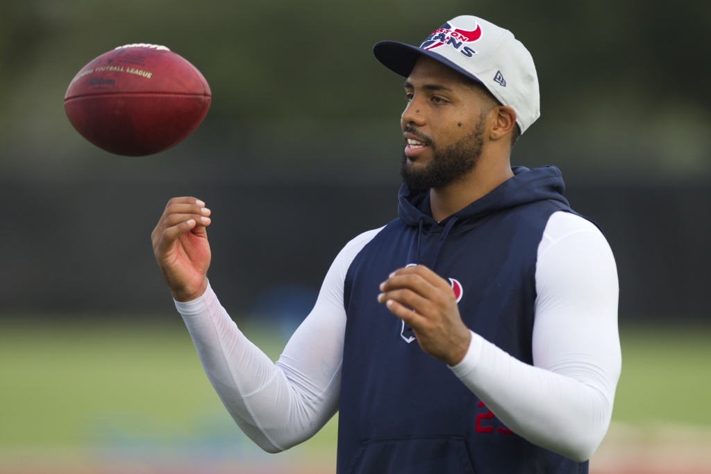 Arian Foster's alleged mistress gives birth to baby boy