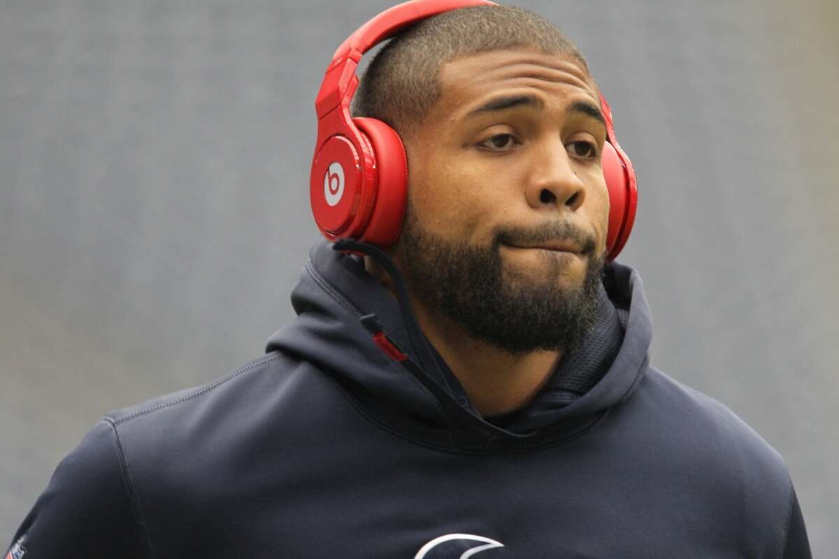 A Wednesday hearing before the 308th State District Court involving Houston Texans running back Arian Foster and Brittany Norwood, a local woman who has filed a paternity and damages lawsuit in state district court against Foster, has been postponed until after the child that Norwood is carrying is born. See more notable moments from Foster's career ...