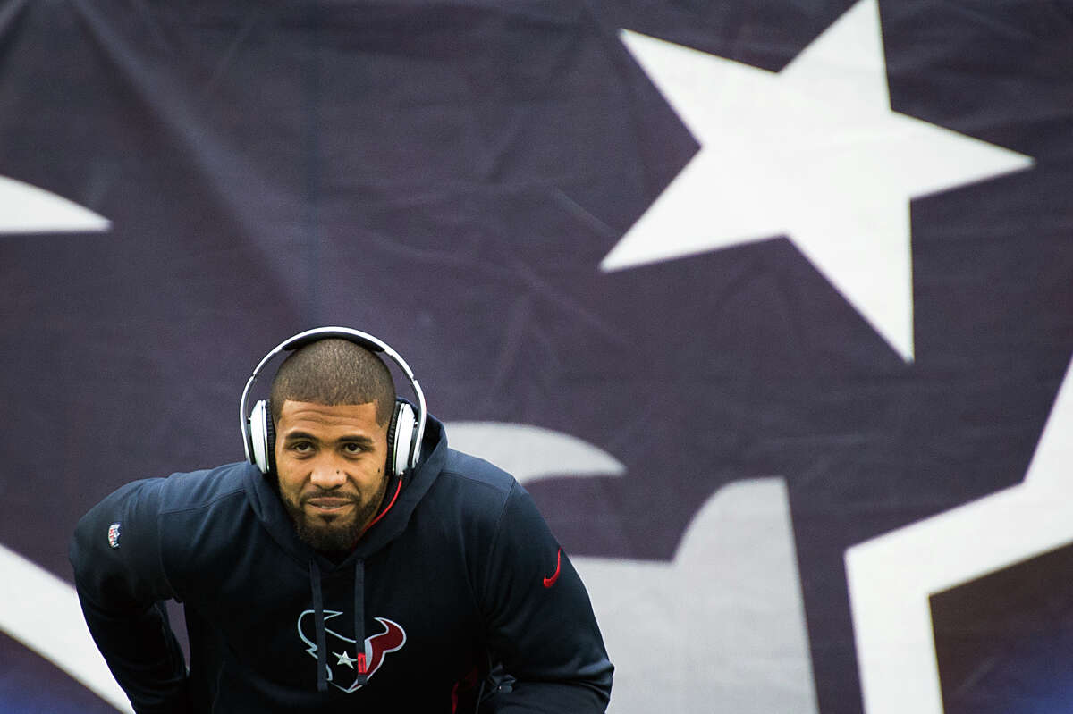 Arian Foster takes on the NCAA despite the fact that he does