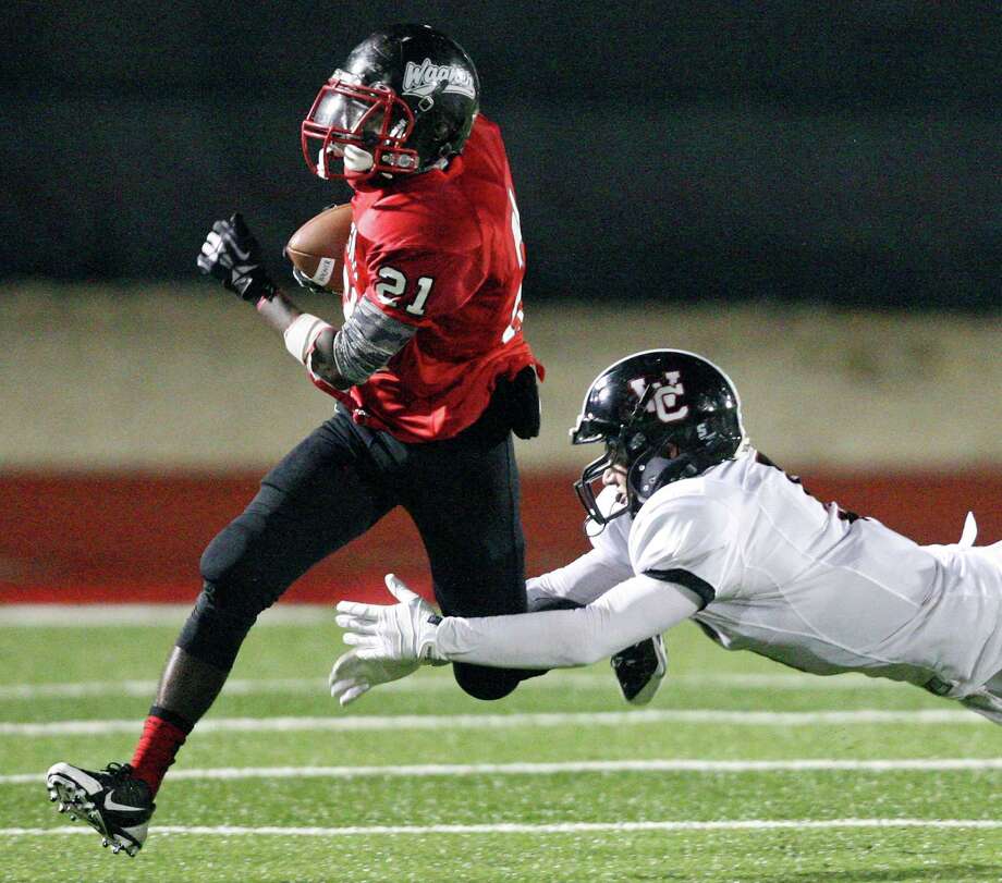 Churchill shakes slow start, romp past Wagner - San Antonio Express-News