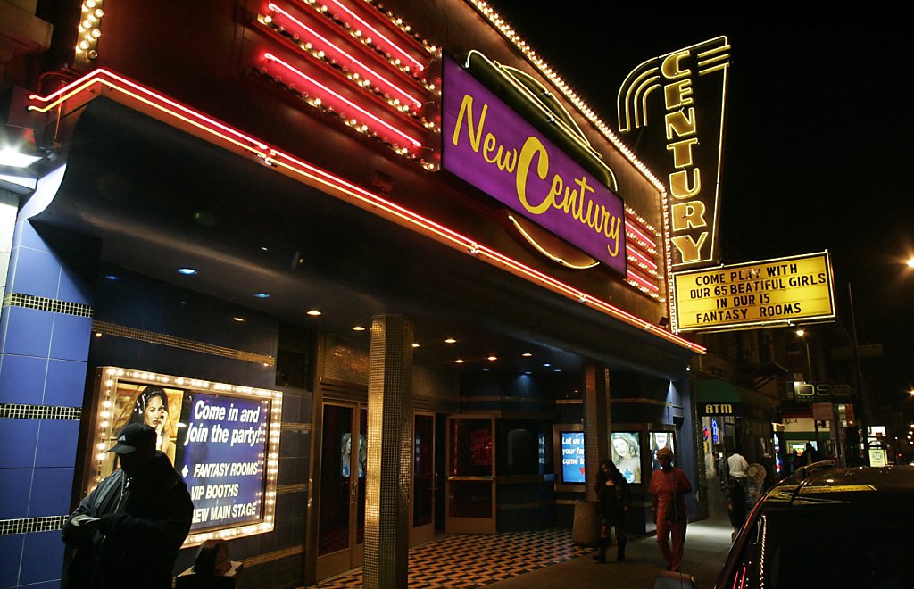 A San Francisco strip club is suing Oracle after one of its employees ran u...