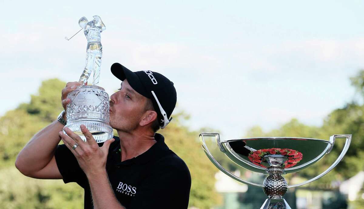 Henrik Stenson celebrates his Tour Championship win, which helped him earn the FedEx Cup and a combined $11.44 million.