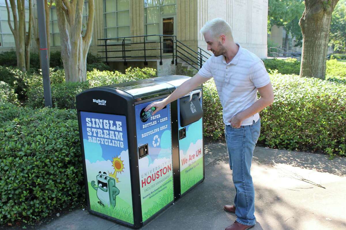 UH's 80 7,000 solarpowered trash cans paying for themselves