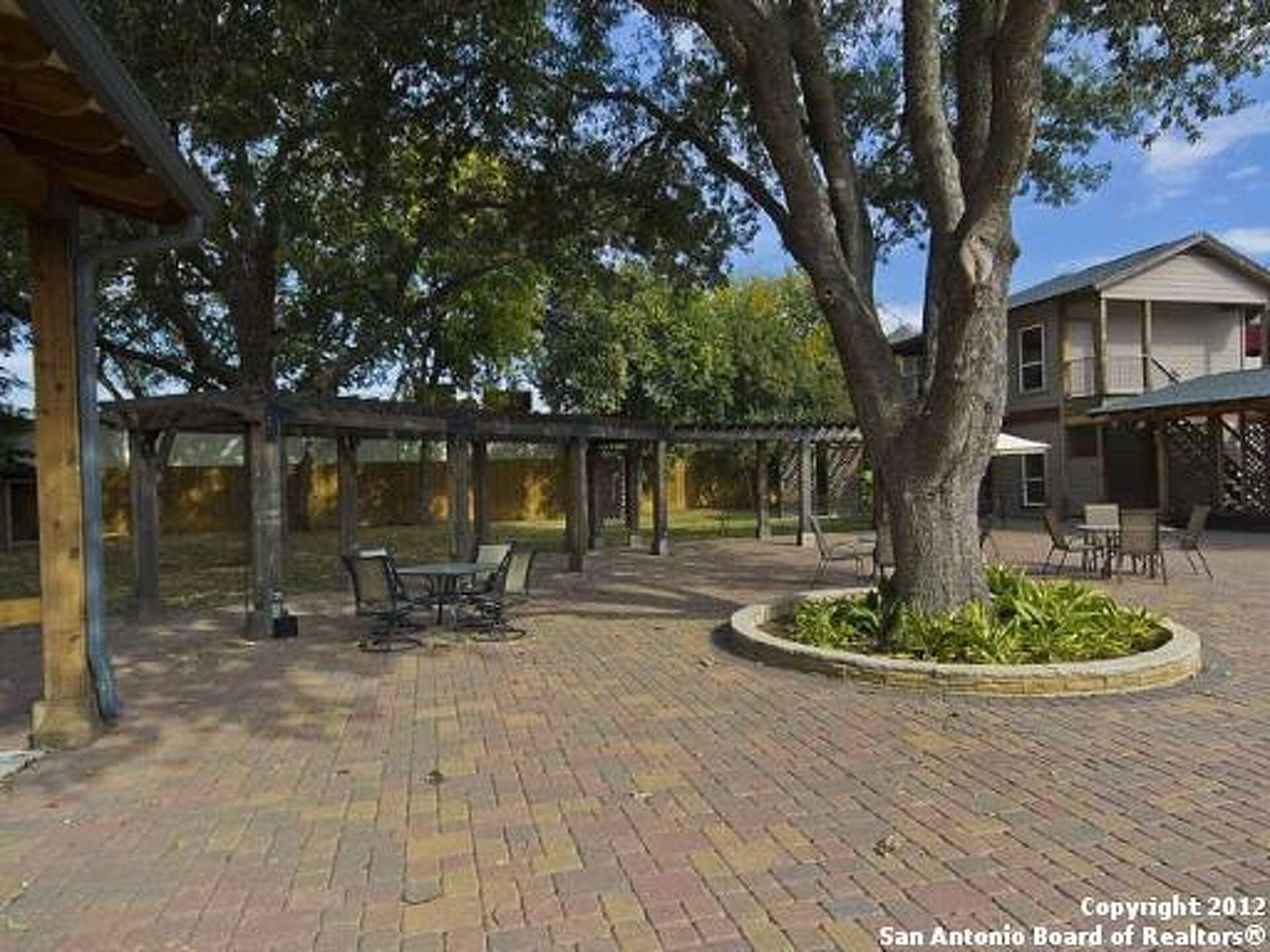 Haunted Texas landmark Weinert House for sale in Seguin