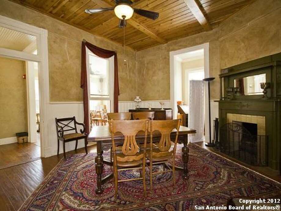 Haunted Texas landmark Weinert House for sale in Seguin Houston Chronicle