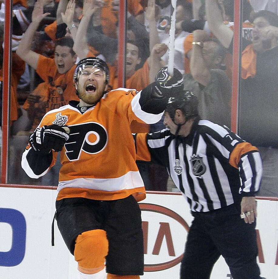 5. The 2010 Philadelphia Flyers became just the third team in NHL history to recover from a 0-3 deficit to win a playoff series. And they did it after going down 3-0 in the seventh game of the Eastern Conference Semi Finals. The Flyers won Game 7 over the Bruins, 4-3. Photo: Yong Kim, MCT