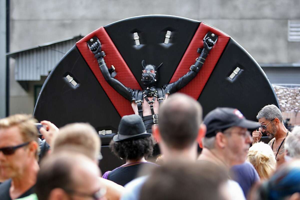 Folsom Street Fair marks 30 years in usual open fashion