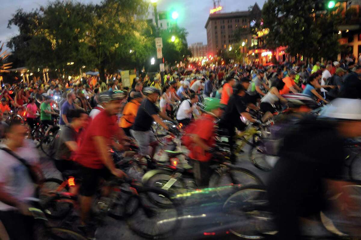 Critical Mass bike ride is chaos in motion