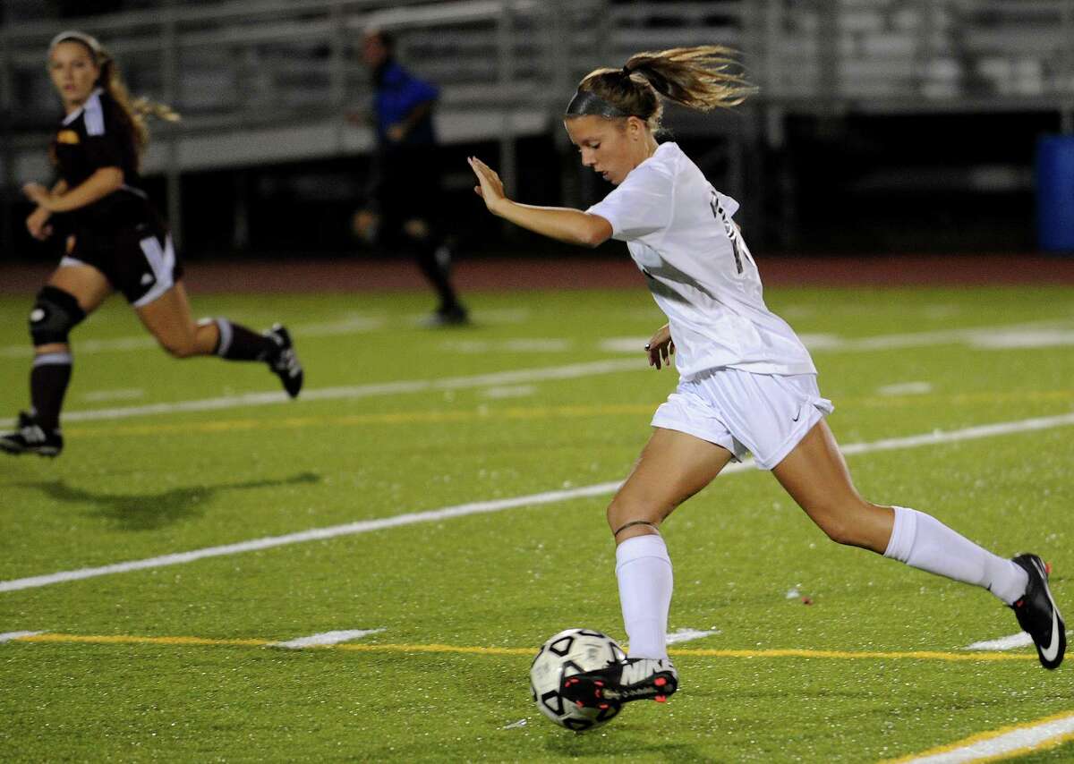 St. Joseph girls soccer blanks Trumbull