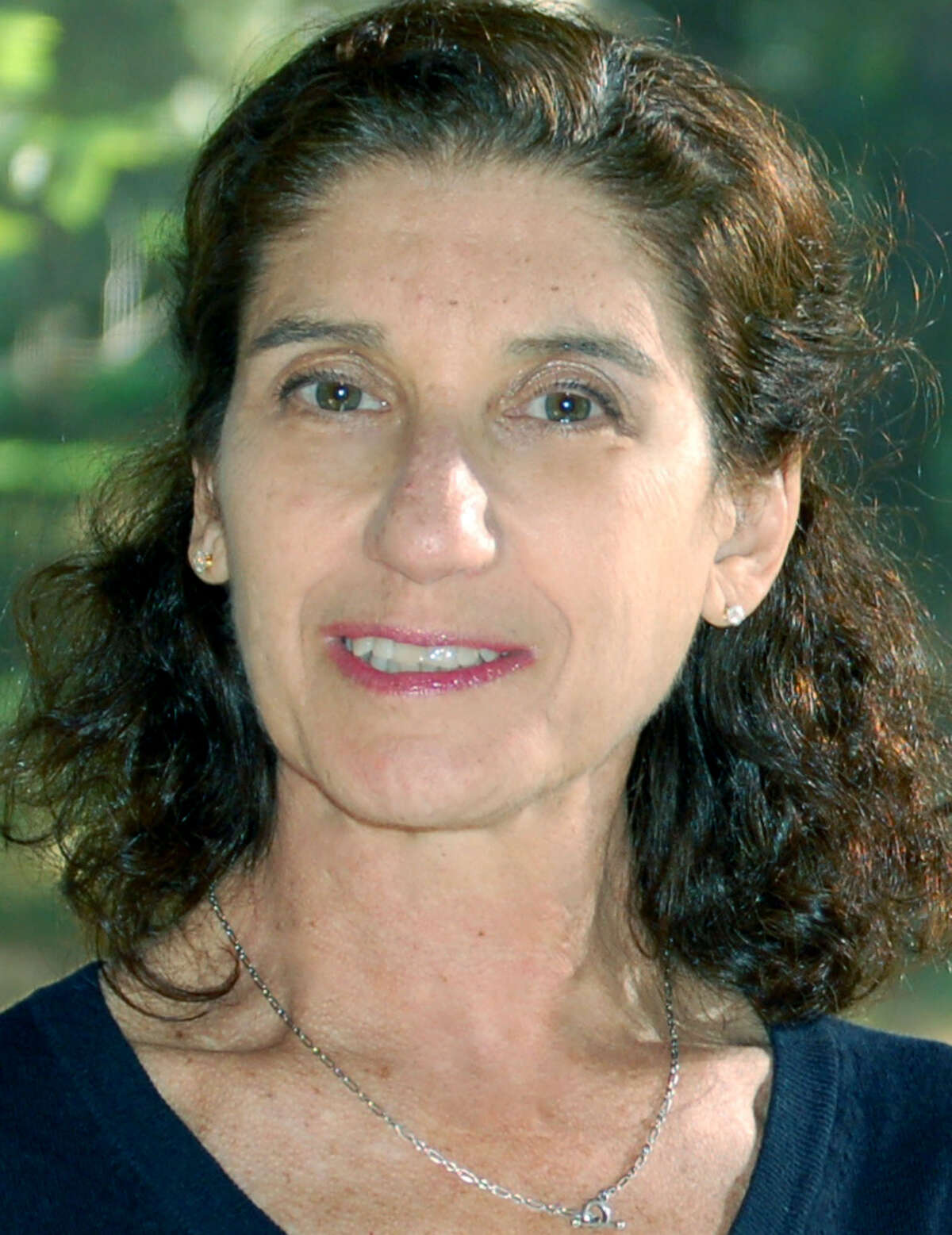 Karen Casler Horton, 60, died Sept. 25, 2013 at New Milford Hospital. She was born in Boston, Mass. and was a mother, friend and family therapist.