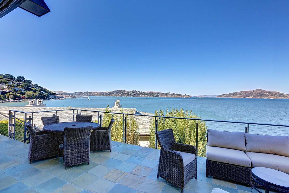Remodeled Sausalito home features beachfront access