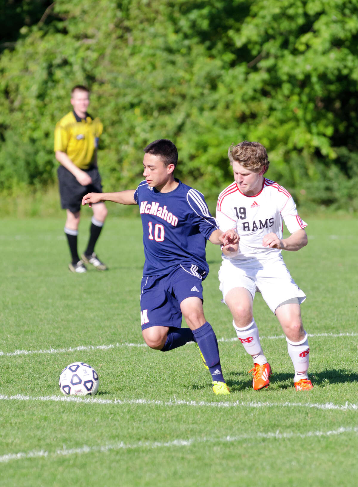 Stanton's hat trick leads New Canaan past McMahon