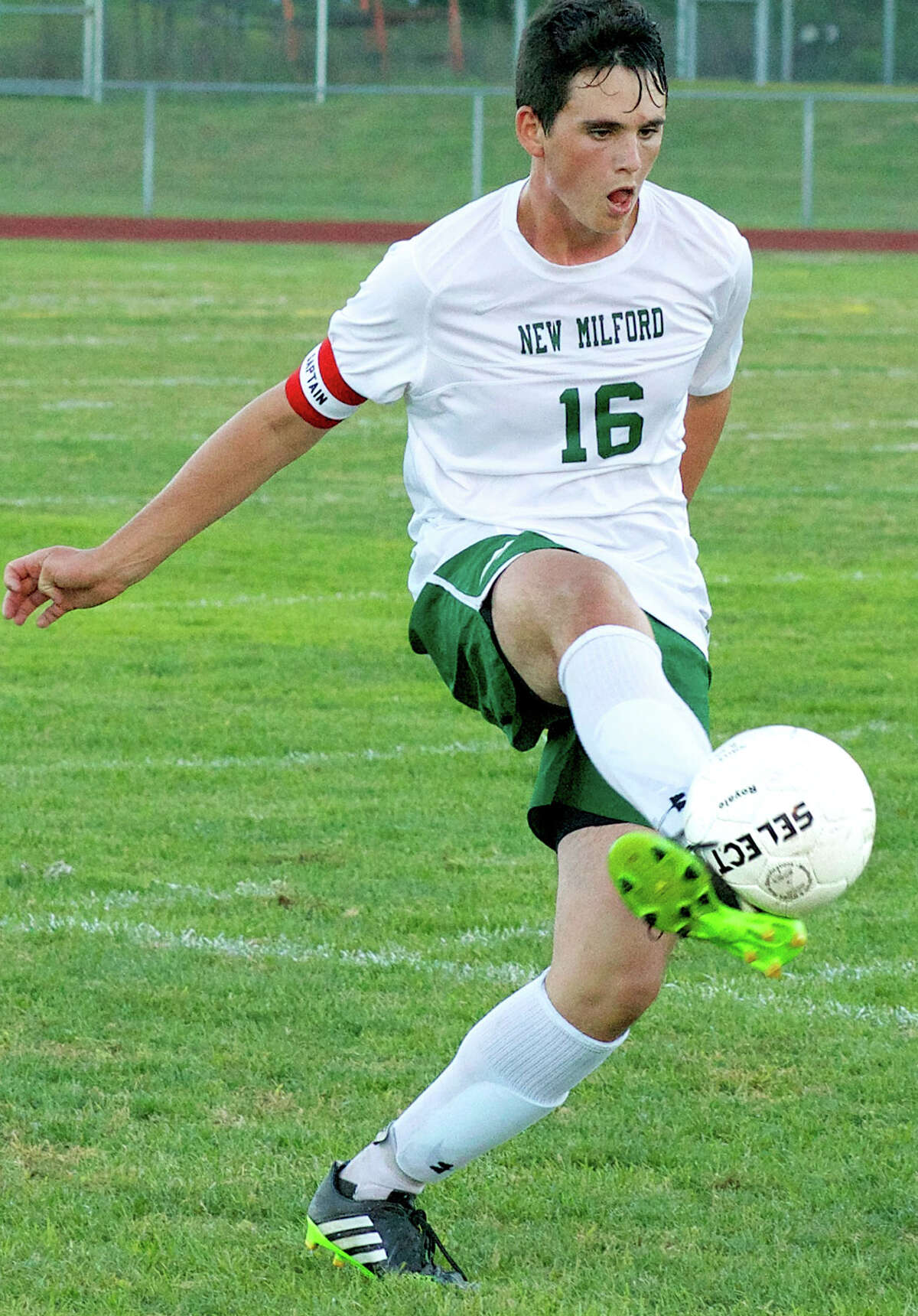 Green Wave boys' soccer sets its sights high