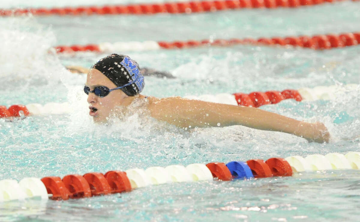 Lzr Racing Suits Propels Greenwich Over Darien In Meeting Of Top Teams