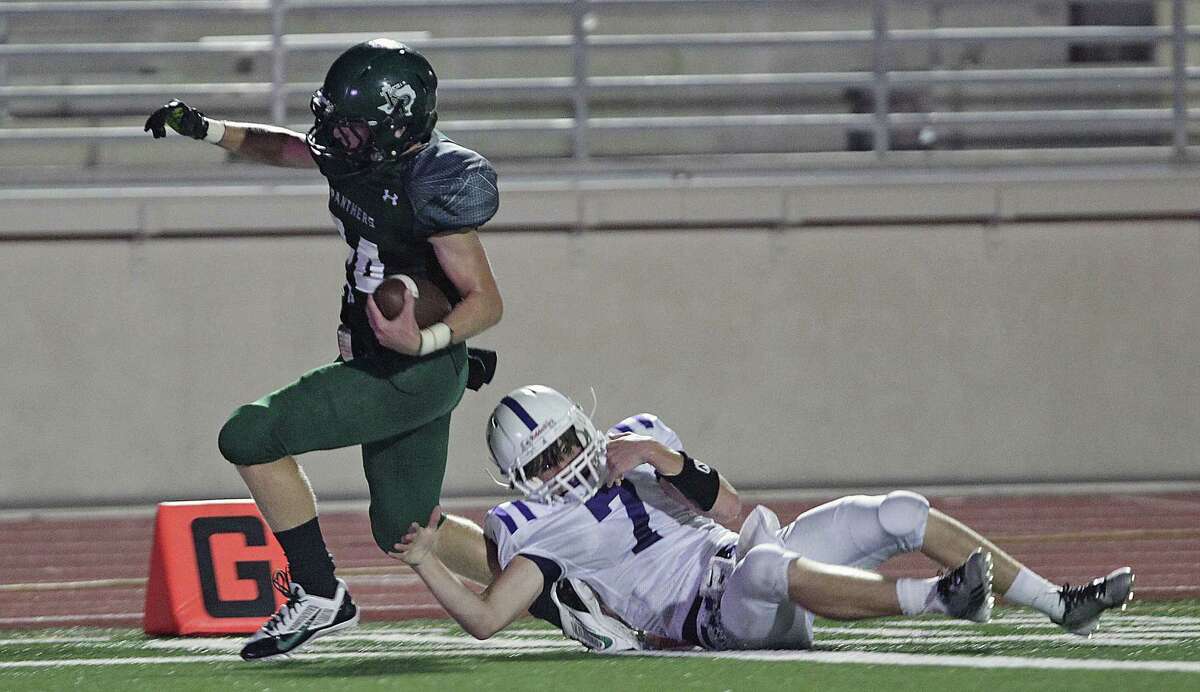 Kingwood Park turns picksixes into 194A victory