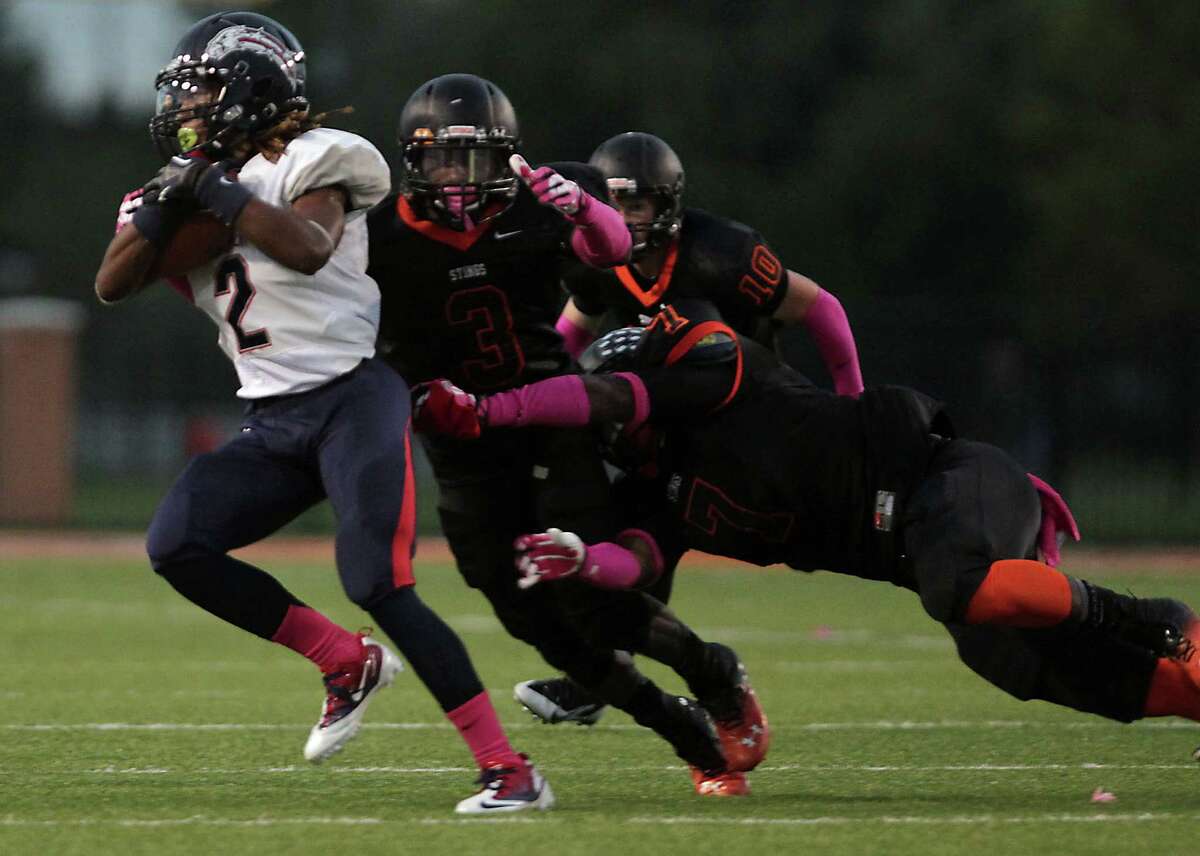 Kingwood Park turns picksixes into 194A victory