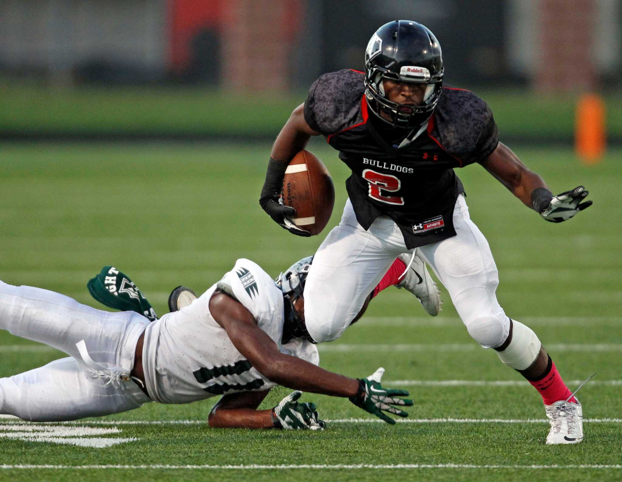 Kingwood Park turns picksixes into 194A victory