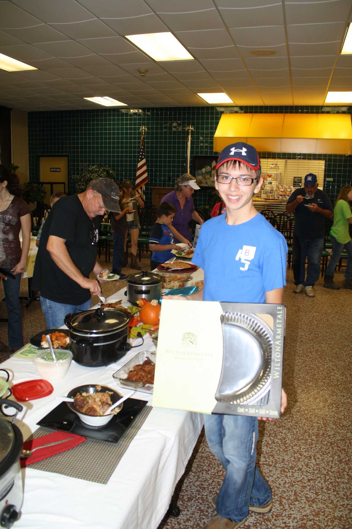 Teen sets record at Winnie rice festival Teen sets record at Winnie rice festival