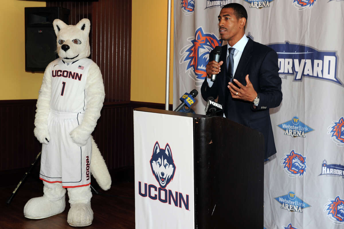 University of Connecticut menâÄôs basketball coach Kevin Ollie speaks during a press conference to announce a new partnership between Harbor Yard Sports and Entertainment, Webster Bank Arena and UConn Athletics, held at the arena in Bridgeport, Conn., Oct. 7, 2013. The UConn menâÄôs and womenâÄôs basketball teams will both play a home game at the arena this season.