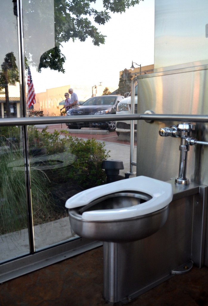 Glass restrooms in Texas town up for national award