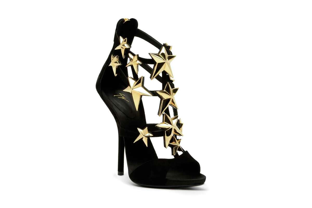 Zanotti makes with sex appeal