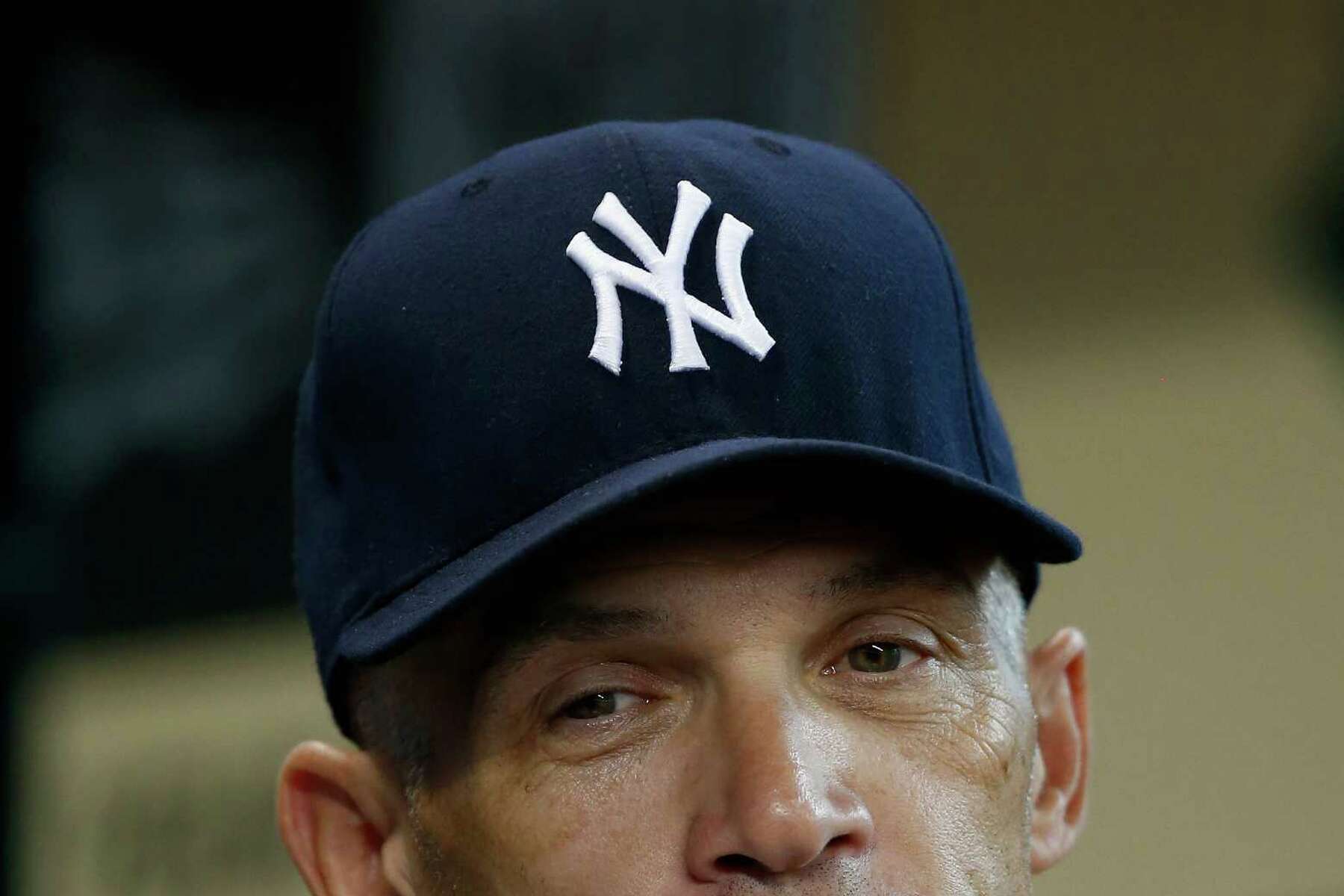 Yankees offer Joe Girardi 3-year deal worth $12-$15 million, per report 