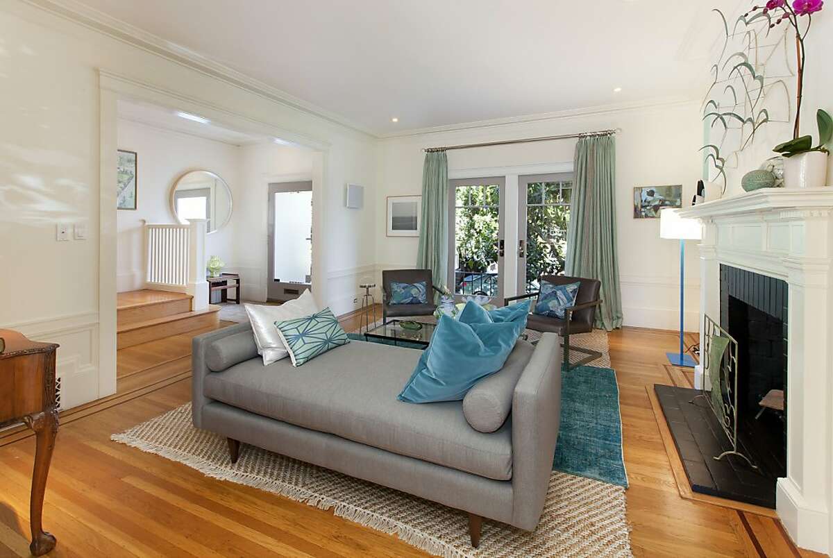 Sea Cliff home is 'turnkey perfection'