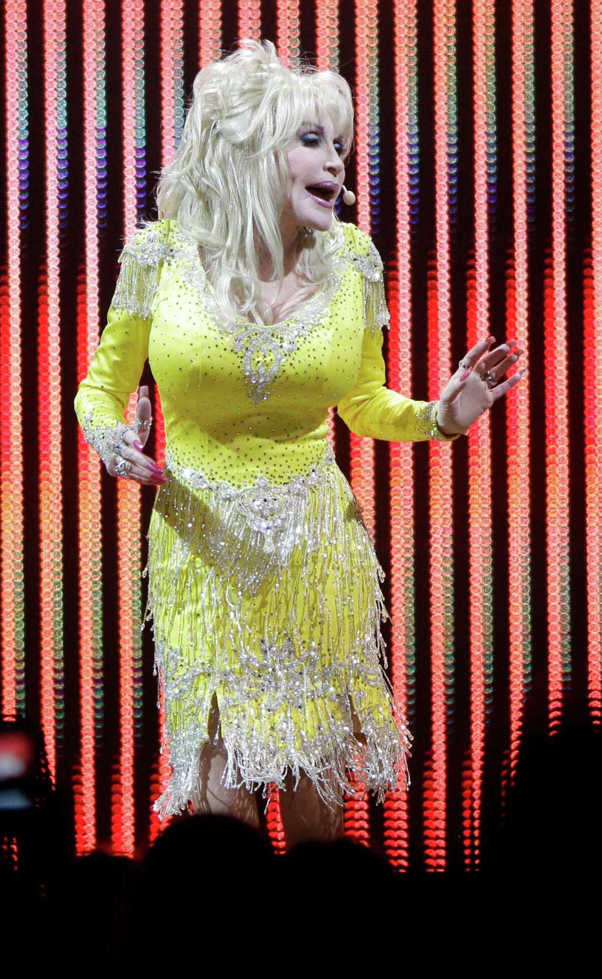 Dolly Parton turns 71 years old and is still as beloved as ever