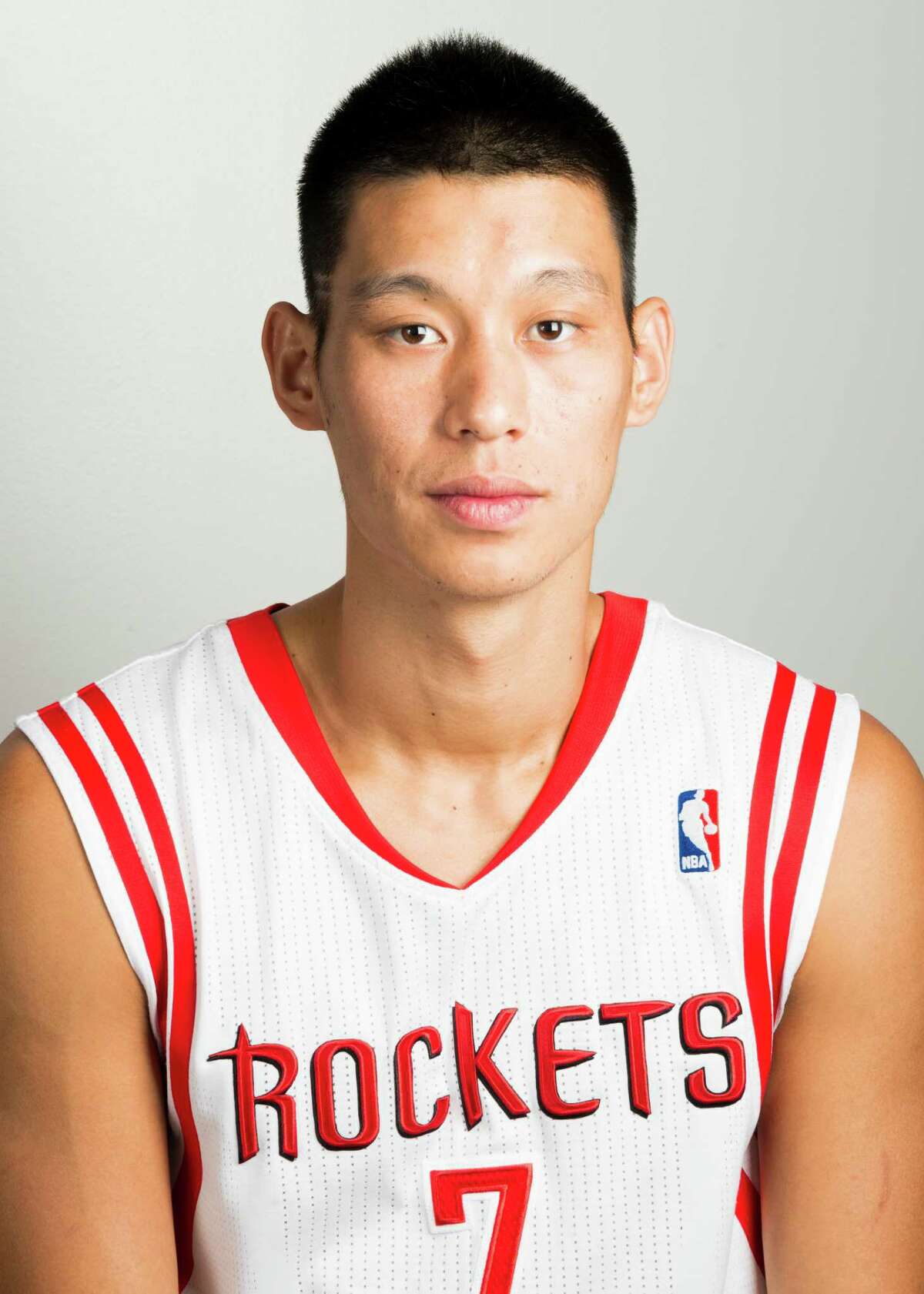 Rockets Use Lin's No. 7 as Anthony Lure - The New York Times