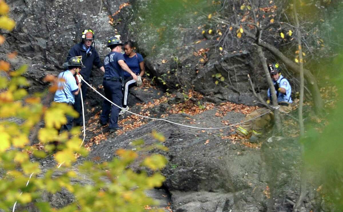 Pair rescued from Poestenkill