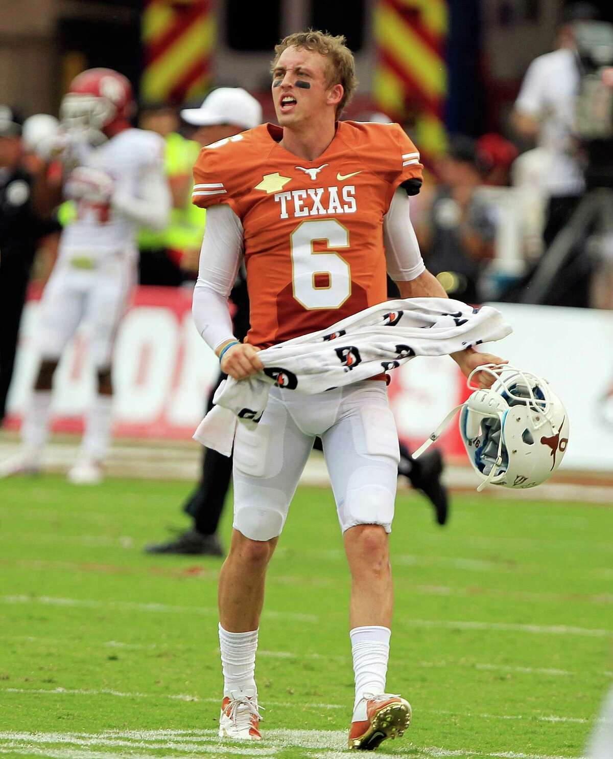 Former Longhorns star Colt McCoy trying to settle in at latest NFL stop