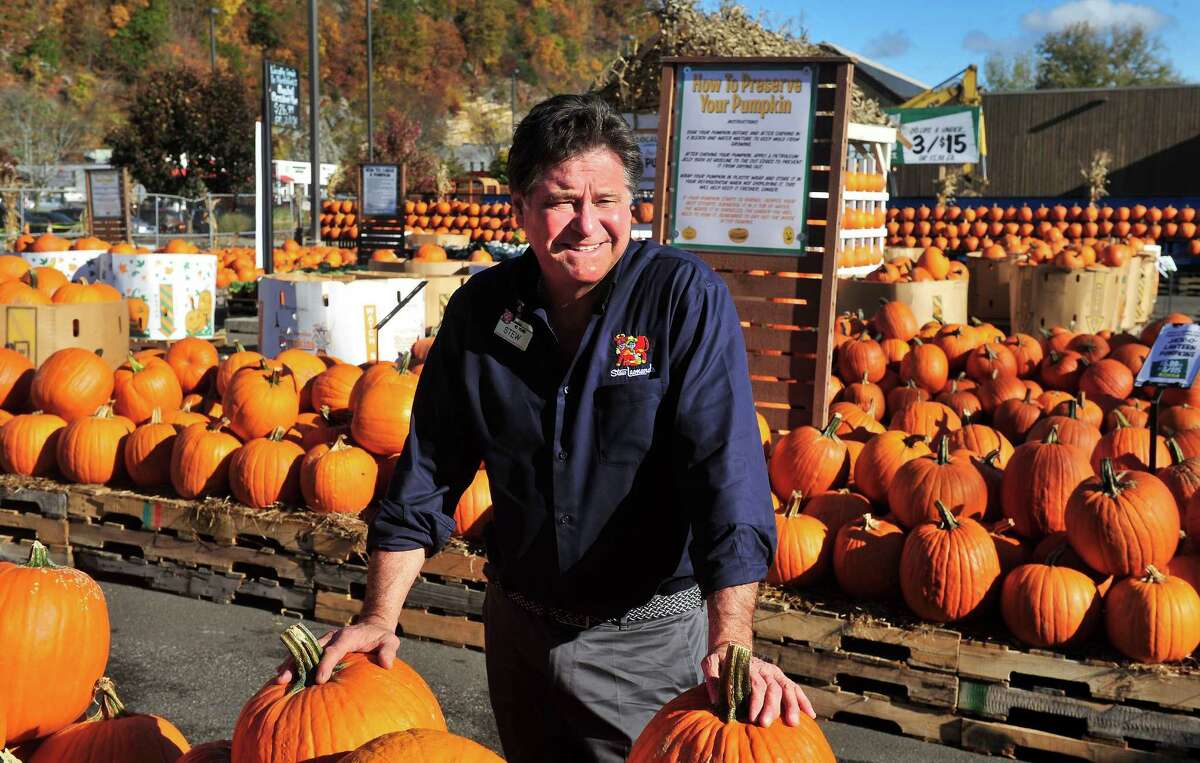 Grocery wars heat up in Danbury