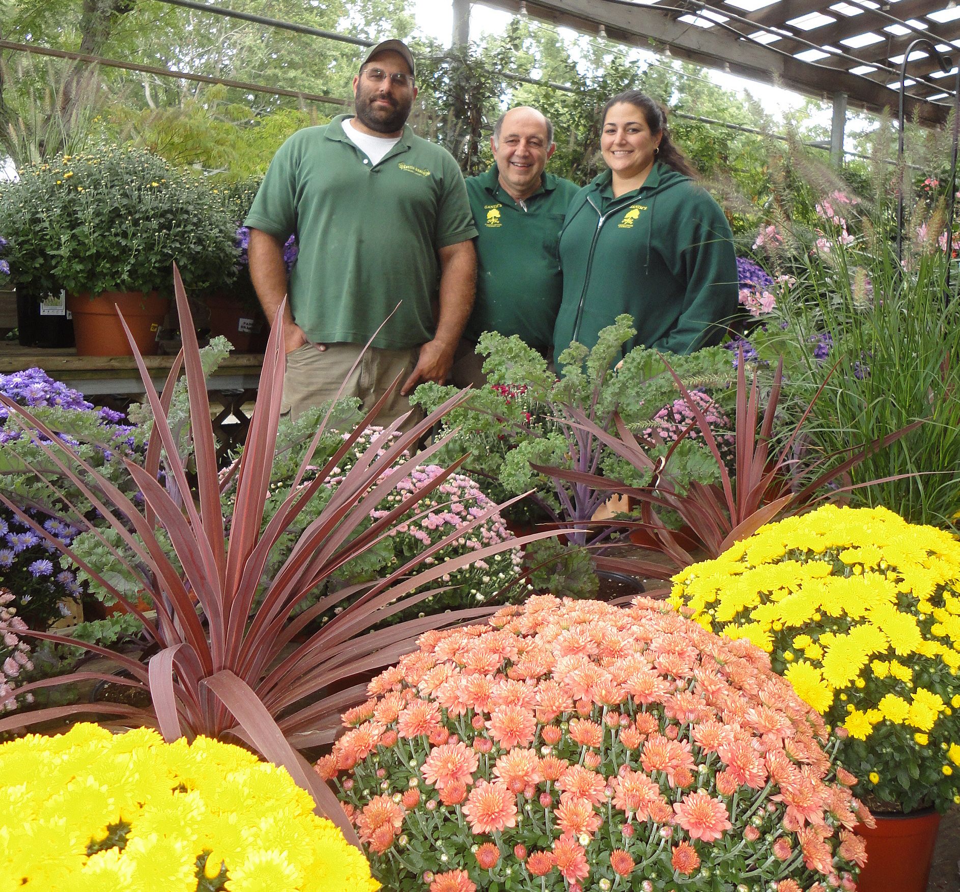 Thriving At 75 Ganim S Garden Center Grows With The Times