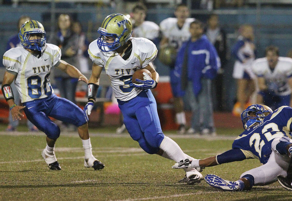 Kerrville Tivy finds a way past Alamo Heights
