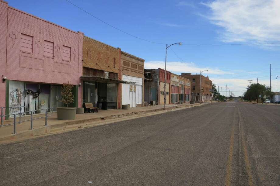 In Paducah, 'the only thing growing here is the cemetery' Houston