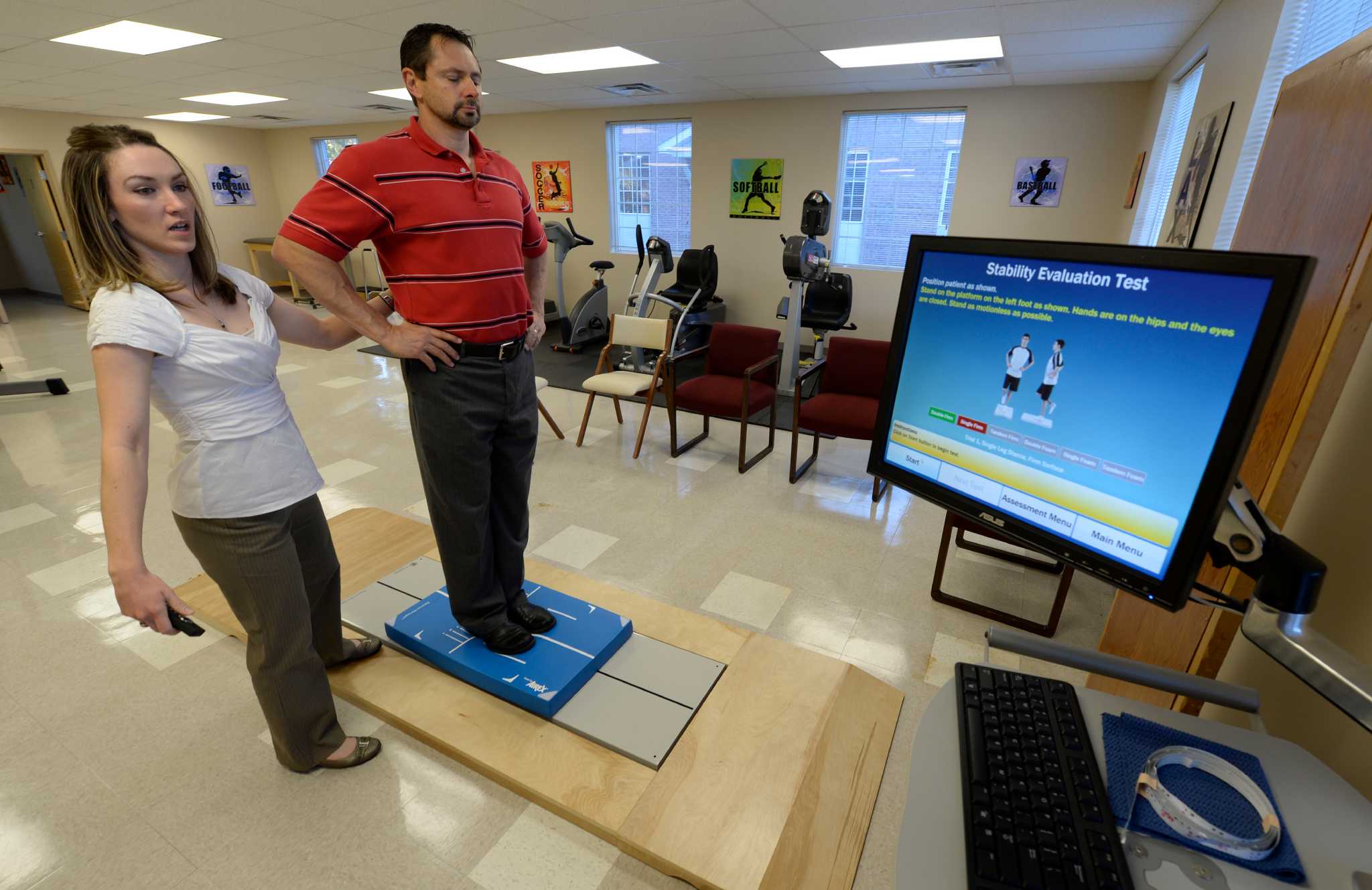 Test for concussion tries to assess the proper balance