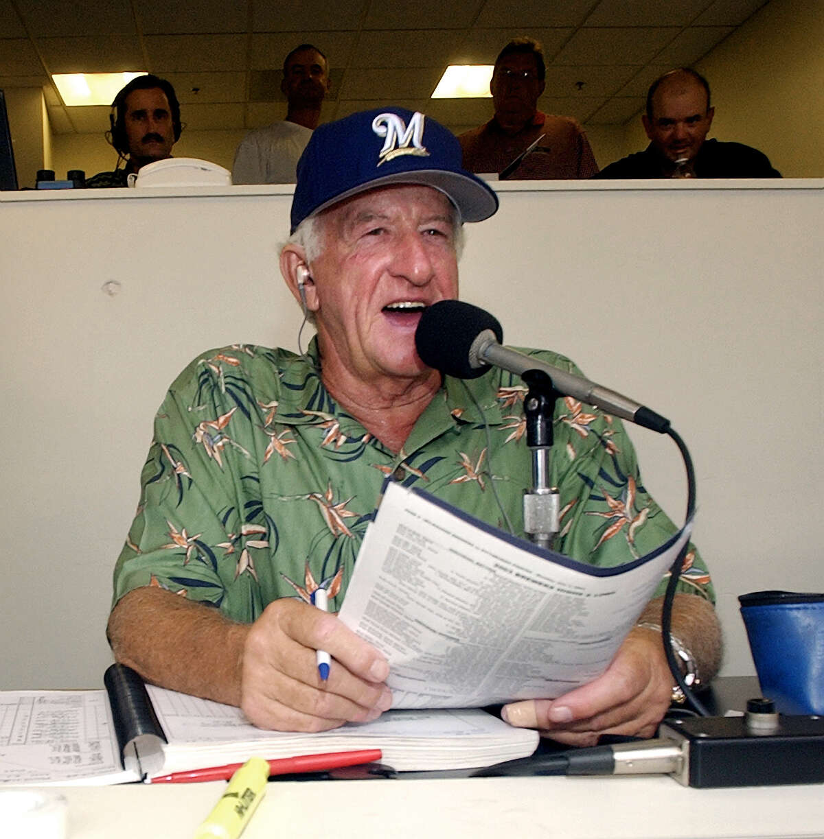 * ADVANCE FOR WEEKEND EDITIONS JULY 26 27 ** Milwaukee Brewers' radio announcer Bob Uecker works out of the radio booth during a game against the Pittsburgh Pirates Monday, July 7, 2003, at Miller Park in Milwaukee. "Mr. Baseball," as Uecker was dubbed by Johnny Carson, will become a Hall of Famer. (AP Photo/Morry Gash)