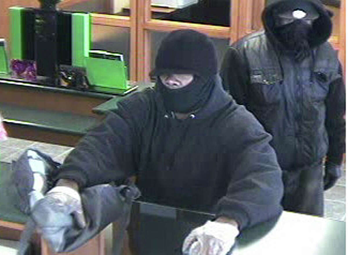 Armed Robbers Hold Up Bank In Downtown Fairfield