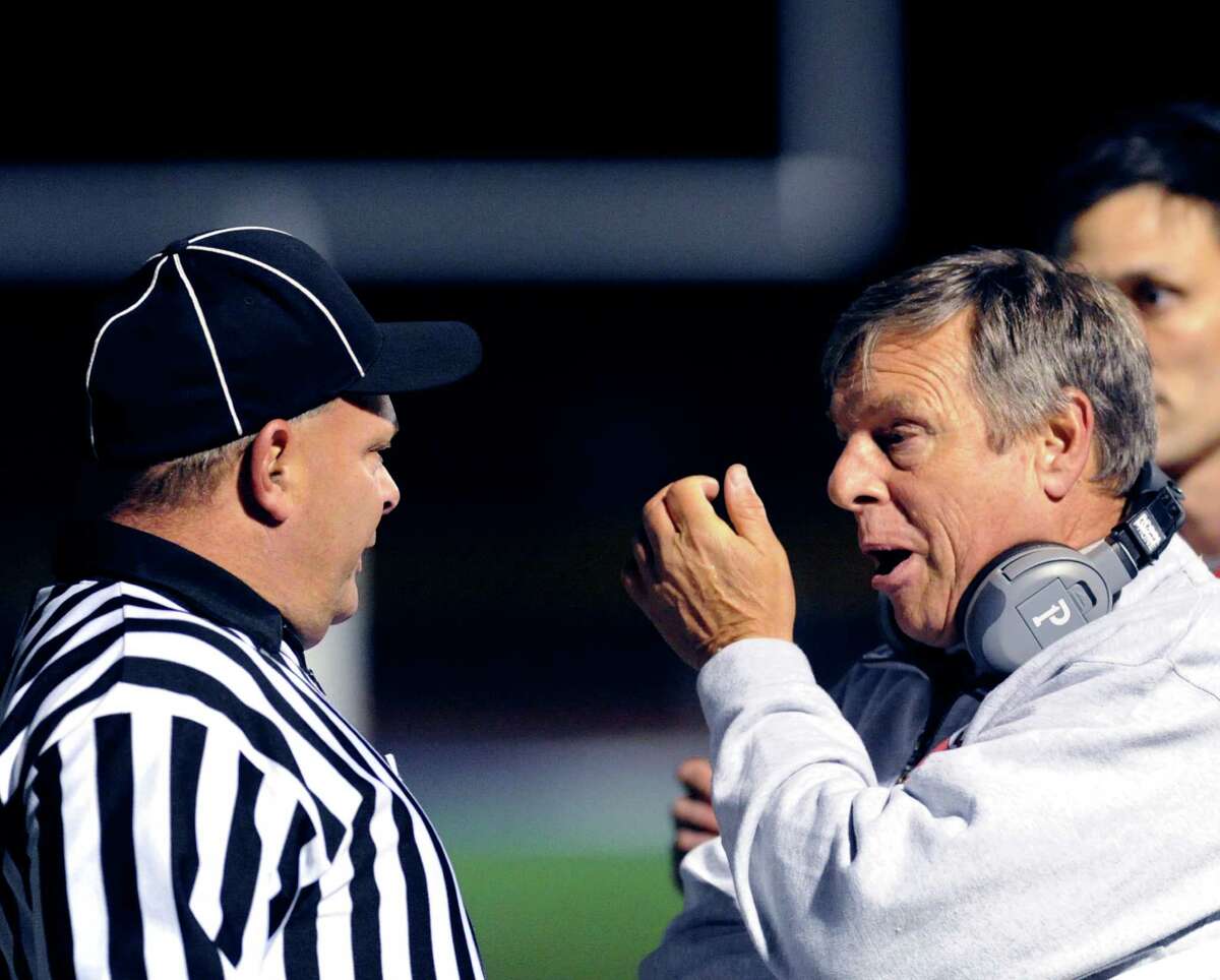 New Canaan dismantles Staples in FCIAC showdown