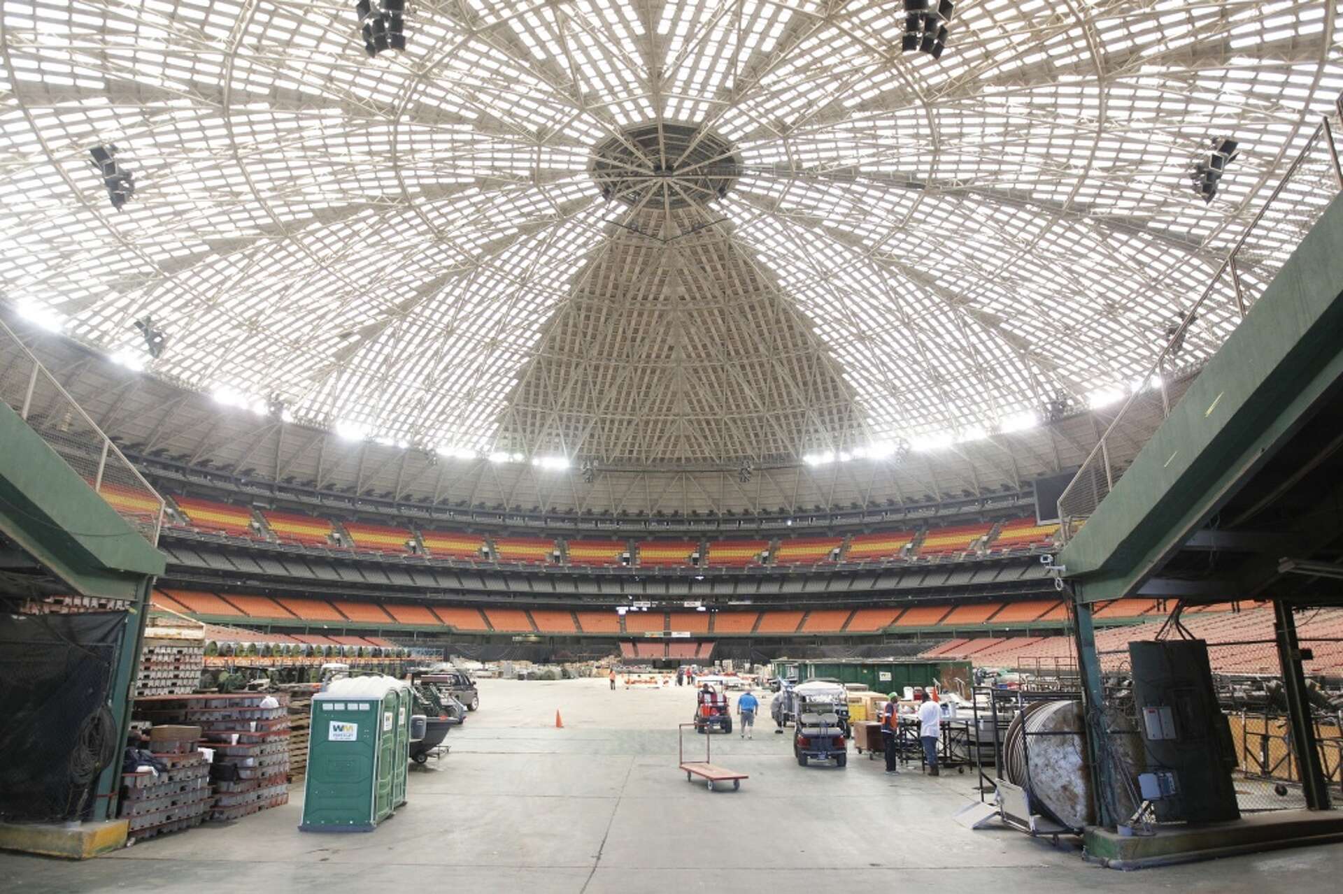 Rare pieces of Astrodome history being prepped for weekend 'yard sale'