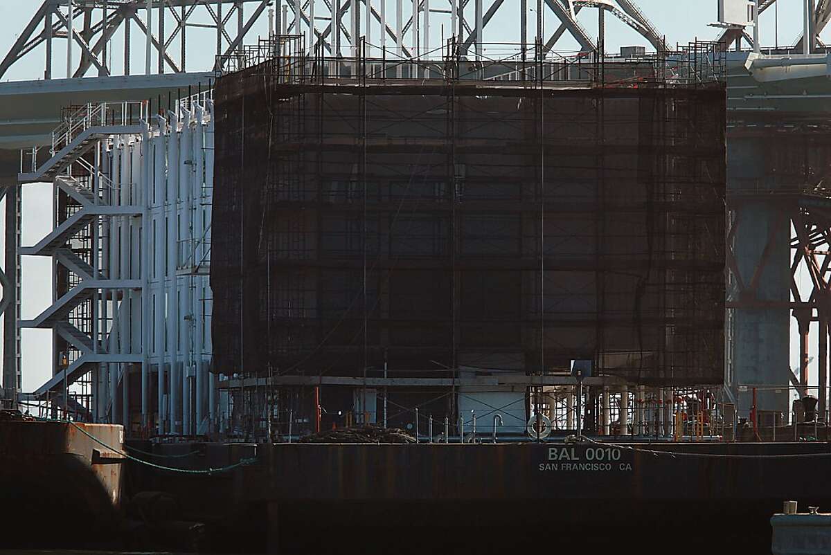 Google plans 'floating retail store,' builder says