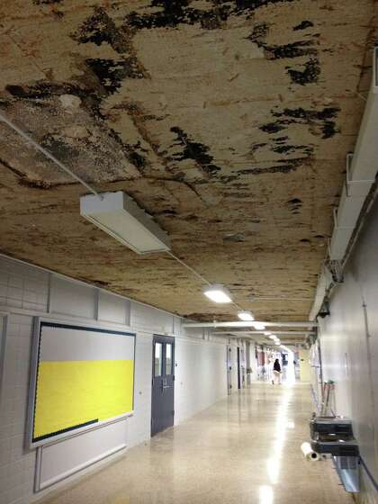 Report Delays In Roof Repairs Led To Costly Damage At Hisd Campus
