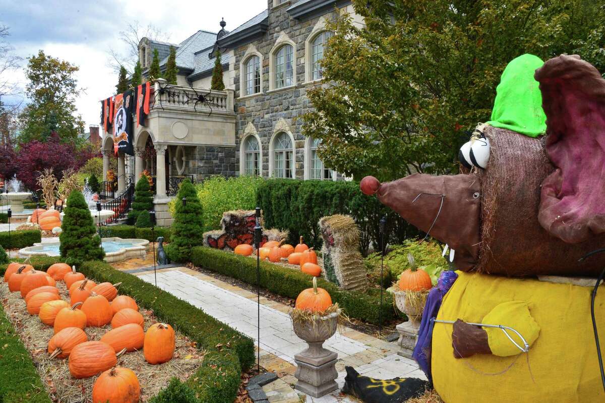 Halloween with the Riggis