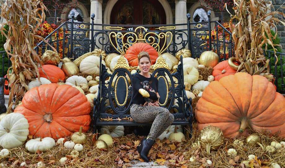 Pumpkins, pups fill Palazzo Times Union