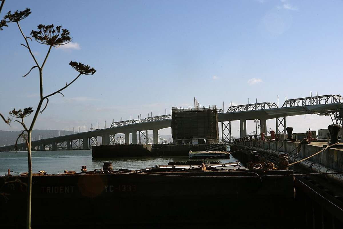 Google plans 'floating retail store,' builder says