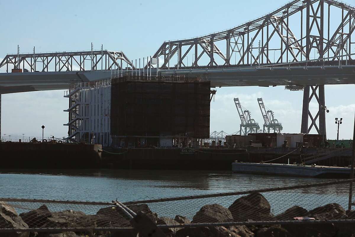 Google plans 'floating retail store,' builder says